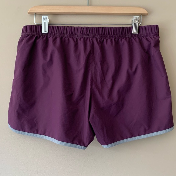Super Comfy Patagonia Shorts - Purple & Pink - Medium - Picture 3 of 6
